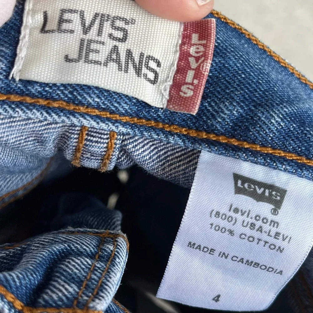 Levi's Blue Denim Jean Shorts - Picture 3 of 3